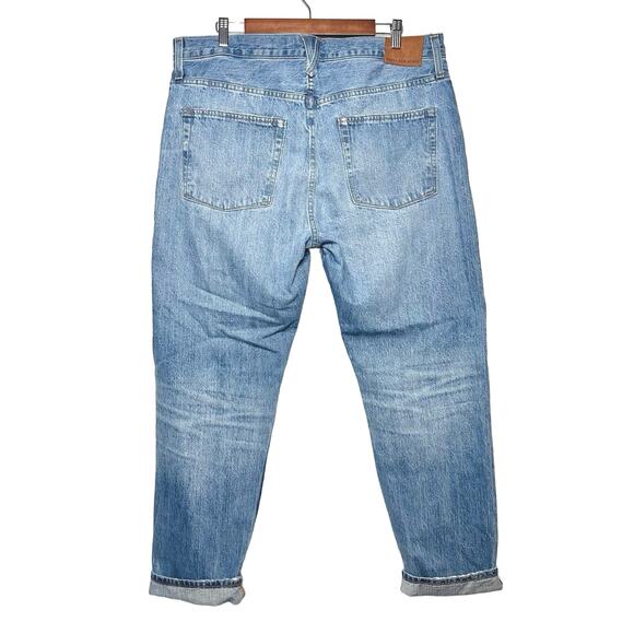 Point Sur | Women | Pasadena Selvedge Distressed Tapered Slim Fit Jeans | 32 - Picture 3 of 15